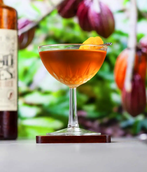 Mezcal-Cocktail “Cocoa Smoke”