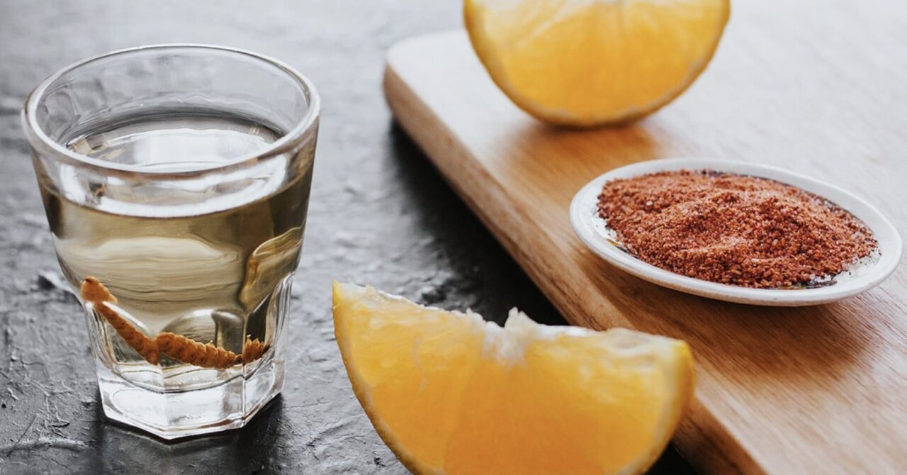 Tequila og Mezcal med orm: At afsløre myter og virkelighed