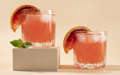 Crafting Elegance: The Mezcal Paloma Cocktail