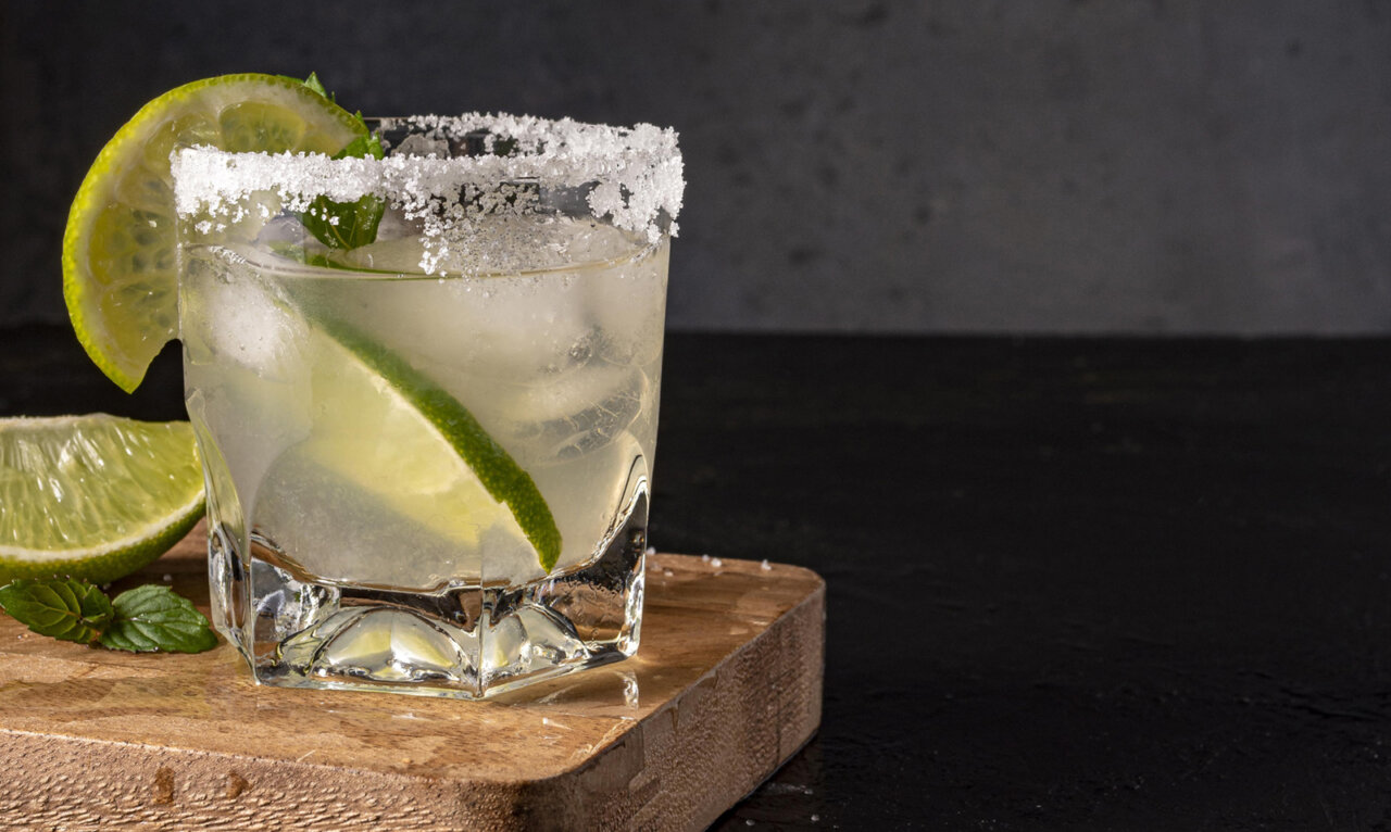 Die Perfekte Tequila Margarita: Von Einzelportion-Eleganz bis hin zur Pitcher-Perfektion