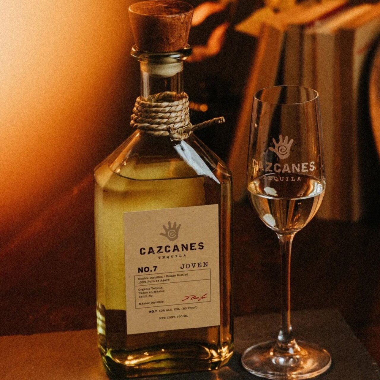 Tequila Cazcanes No. 7 Joven: Hvor frisk agave møder kunsten i fadmodning